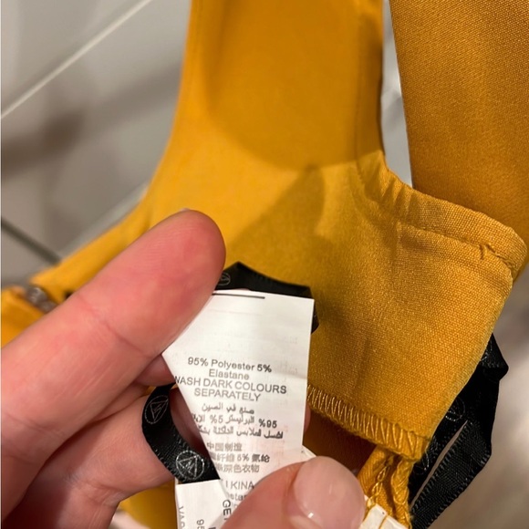 Gold yellow crop top square neck super scoop missguided NWT mustard - Picture 4 of 5